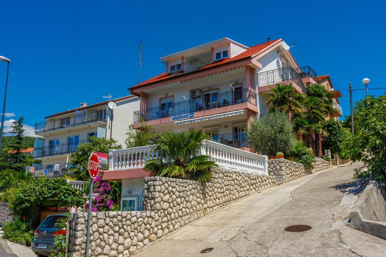 Apartmani Visnja Crikvenica Exterior foto